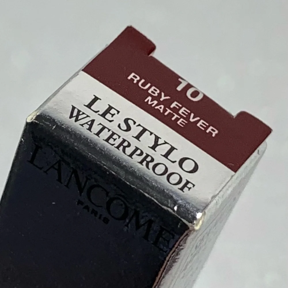Lancome Retractable Eyeliner Ruby Fever Matte 10 BNIB